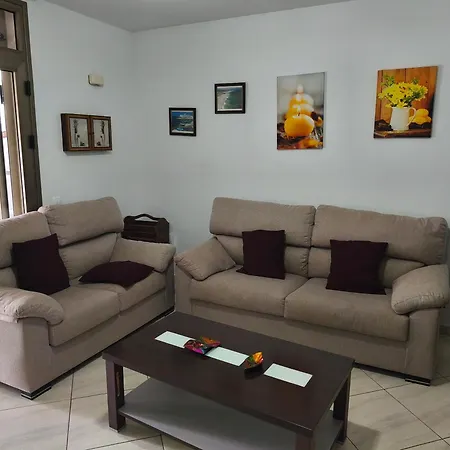 Daire El Carmen Cotillo